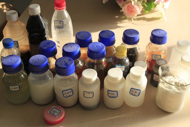 結(jié)晶器生產(chǎn)物料樣品